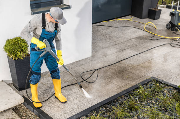 Best Commercial Building Pressure Washing  in Fairport, NY