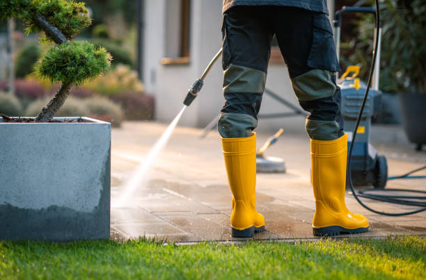Best Garage Pressure Washing  in Fairport, NY